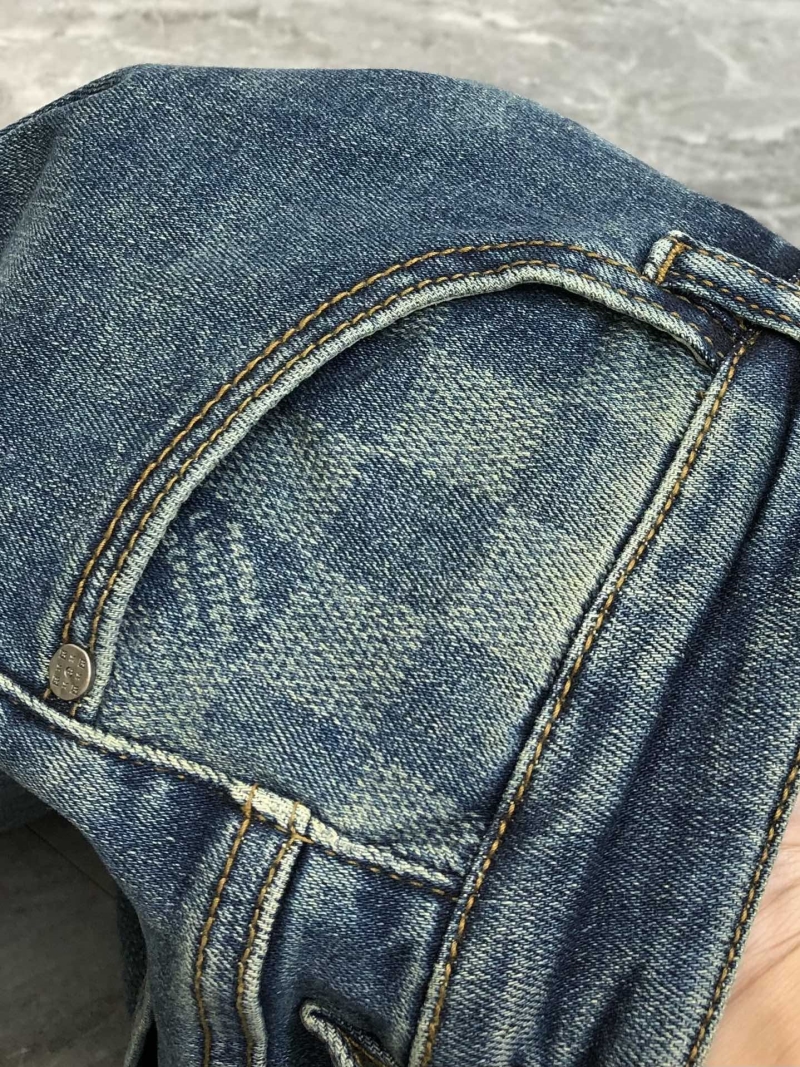 l0vis Vvtt0n jeans